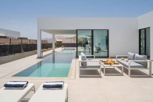 Avasarala | A 3 bedroom luxury villa with 20 metre pool in Puerto Calero